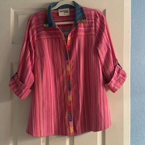 Savanna Jane swarming with detail